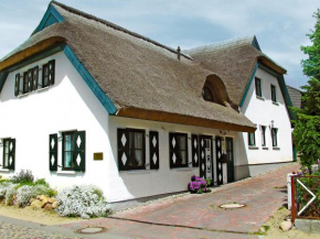 Holiday Home Lotsenhaus